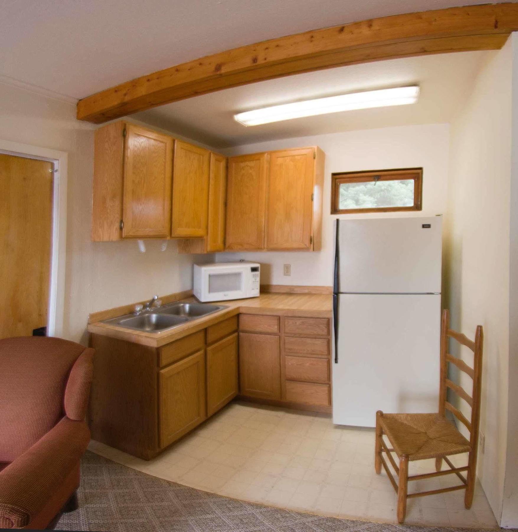 Yellowstone Holiday Motel เวสต์เยลโลว์สโตน ภายนอก รูปภาพ